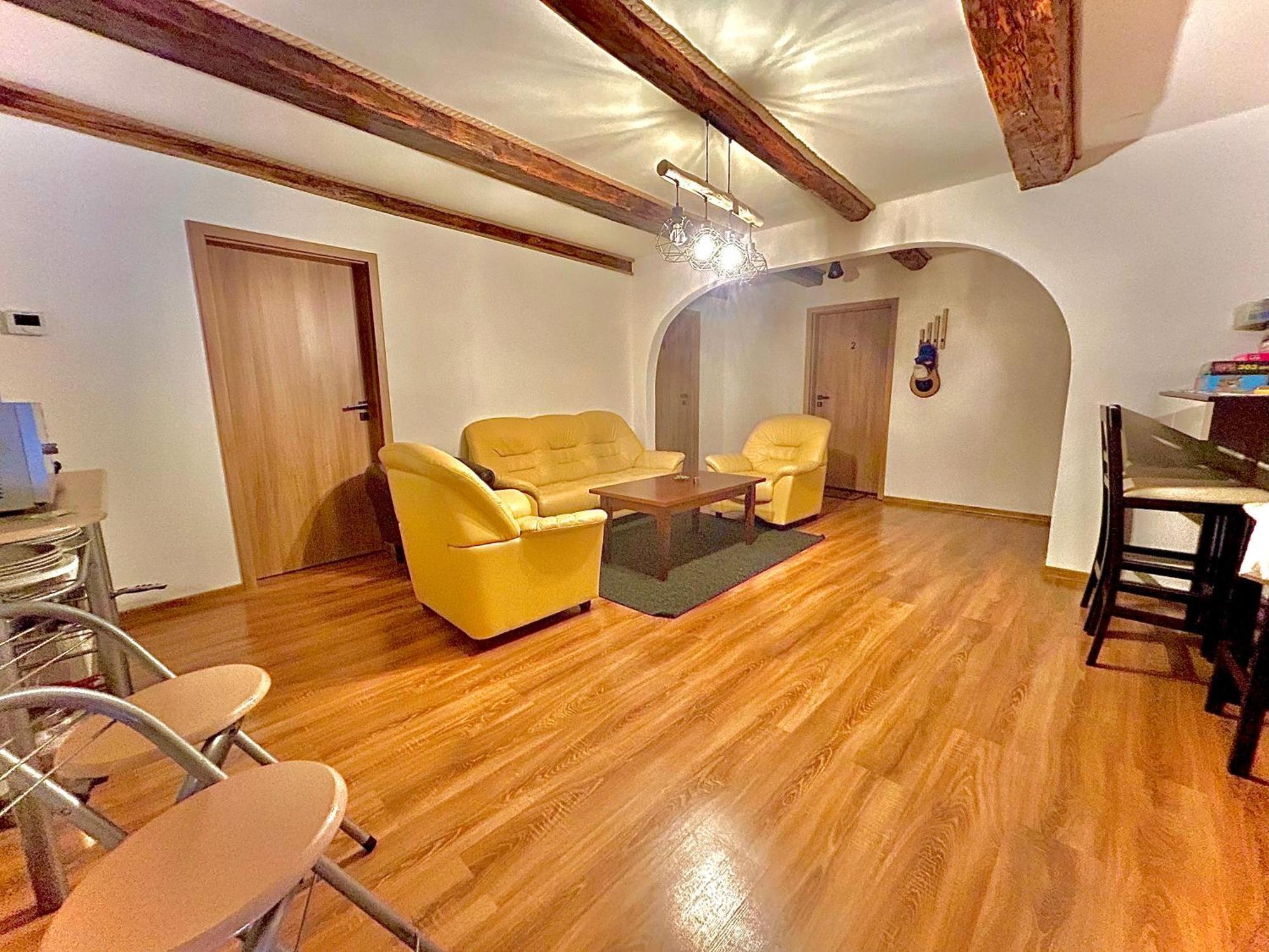 Apartman Velicka Vinaren โปปรัด ภายนอก รูปภาพ